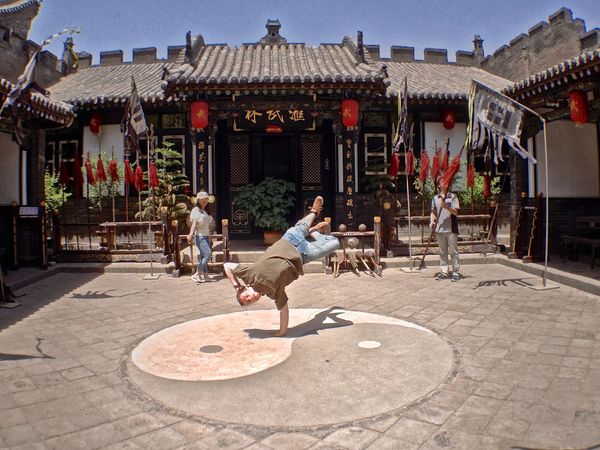 Čo majú spoločné breakdance, kung-fu a Čína?